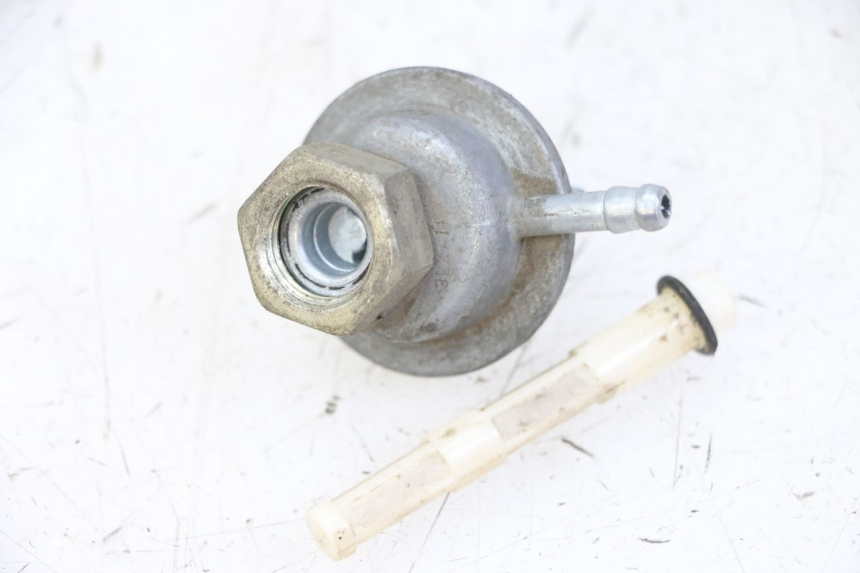 photo de FUEL TANK VENT PEUGEOT TWEET 4T 50 (2014 - 2019) - Zoom on usage condition