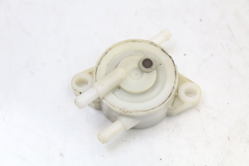 photo de FUEL TANK VALVE PIAGGIO BEVERLY 125 (1998 - 2005) - Main view