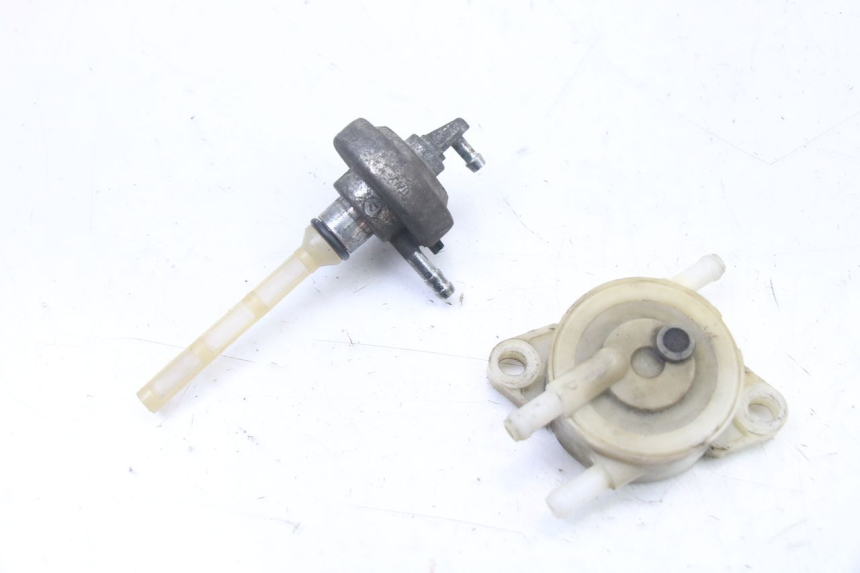 photo de FUEL TANK VENT PIAGGIO VESPA GRANTURISMO 125 (2003 - 2007) - Main view