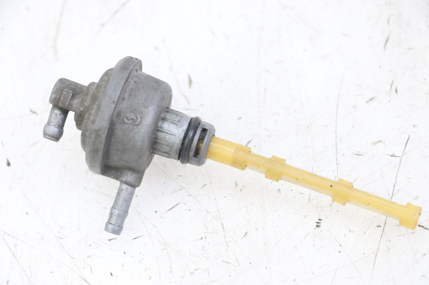 photo de FUEL TANK VALVE APRILIA RALLY AC 50 (1995 - 2004) - Main view
