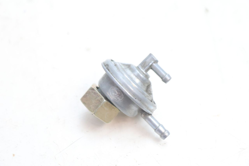 photo de FUEL TANK VALVE LAZIO RENO 50 (2016 - 2021) - Zoom on usage condition