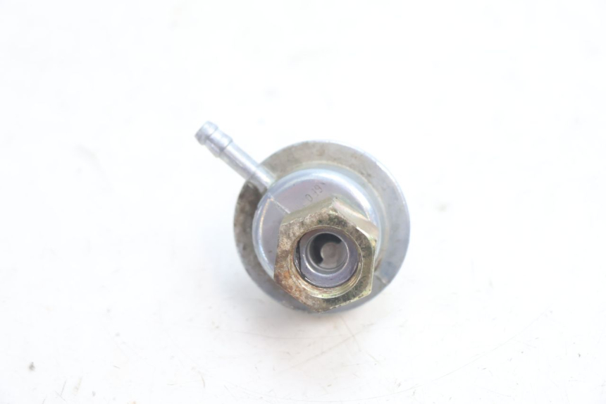 photo de FUEL TANK VALVE LAZIO RENO 50 (2016 - 2021) - Alternative perspective
