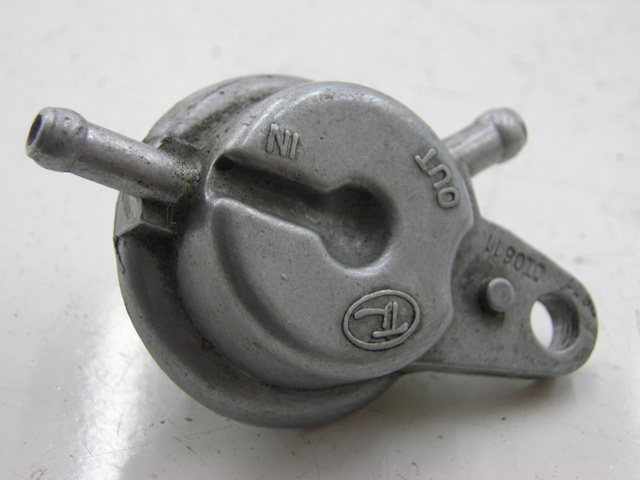 photo de FUEL TANK VALVE ROADSIGN WALLABY 50 (2009 - 2014) - Component detail