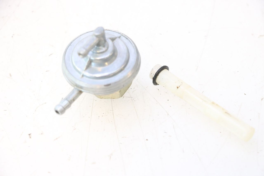 photo de FUEL TANK VALVE TNT MOTOR ROMA 12' 2T 50 (2007 - 2018) - Component detail