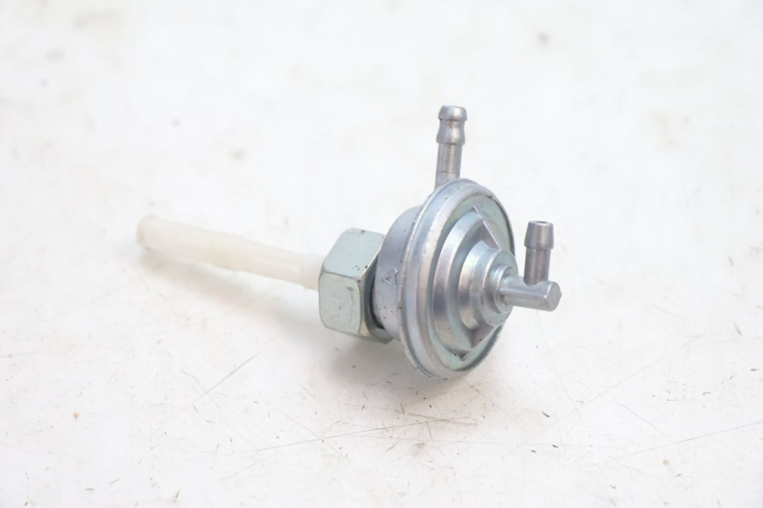photo de FUEL TANK VALVE TNT MOTOR ROMA 12' 2T 50 (2007 - 2018) - Zoom on usage condition