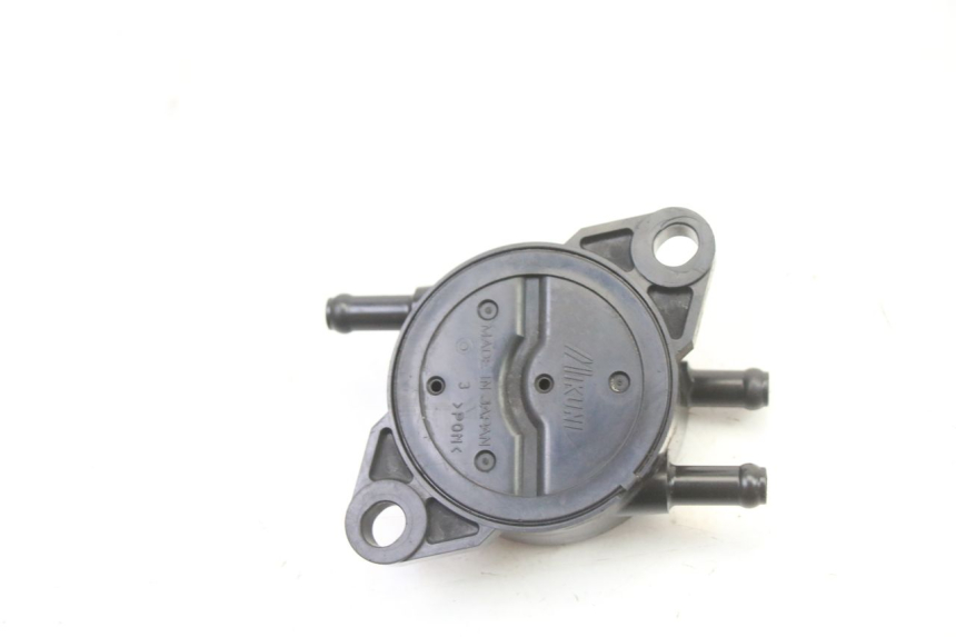 photo de FUEL TANK VALVE GILERA RUNNER SL 50 (2006 - 2009) - Alternative perspective
