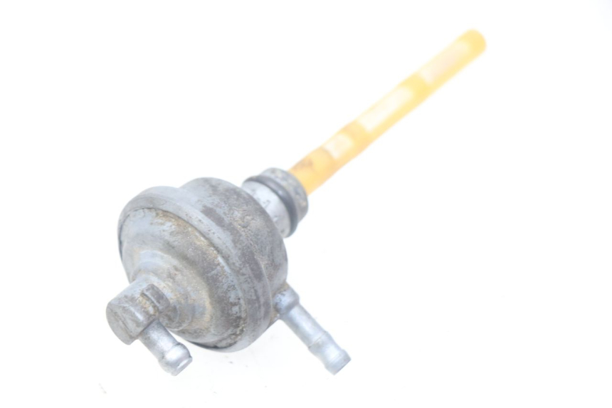 photo de FUEL TANK VENT YAMAHA SLIDER NAKED 50 (2004 - 2018) - Zoom on usage condition