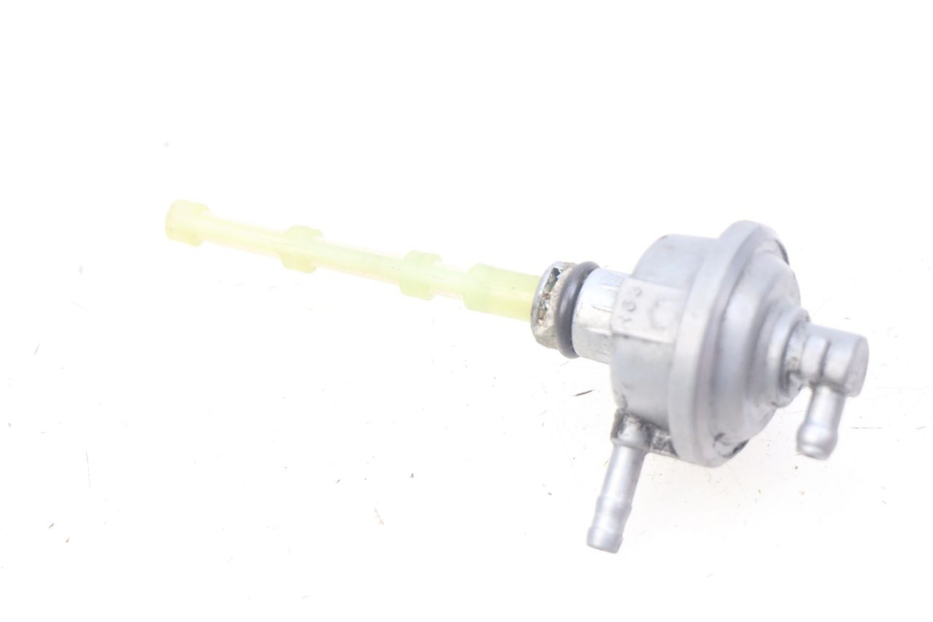 photo de FUEL TANK VENT YAMAHA SLIDER NAKED 50 (2004 - 2018) - Zoom on usage condition