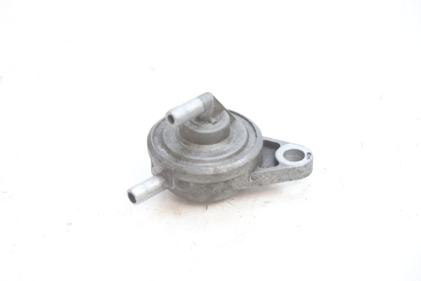 photo de FUEL TANK VALVE KYMCO SUPER 8 2T 50 (2007 - 2013) - Component detail