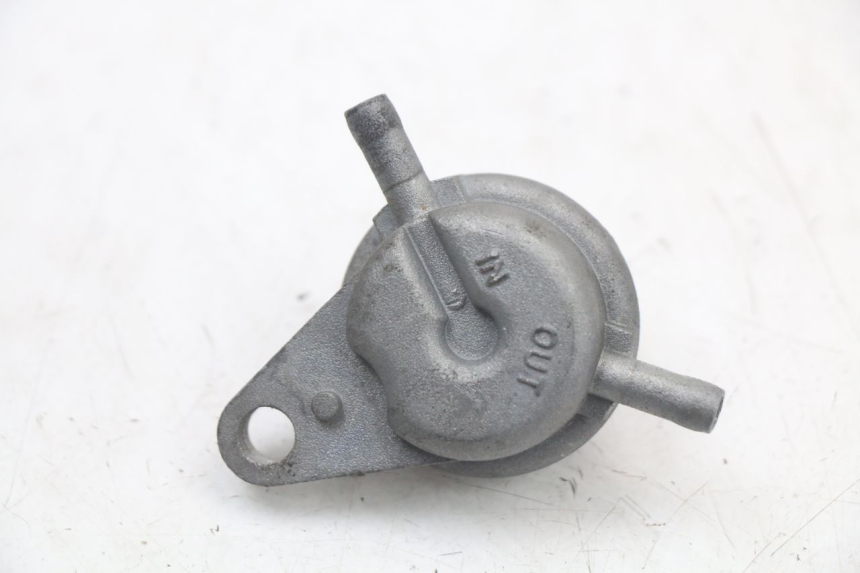 photo de FUEL TANK VALVE KYMCO SUPER 8 125 (2008 - 2015) - Zoom on usage condition