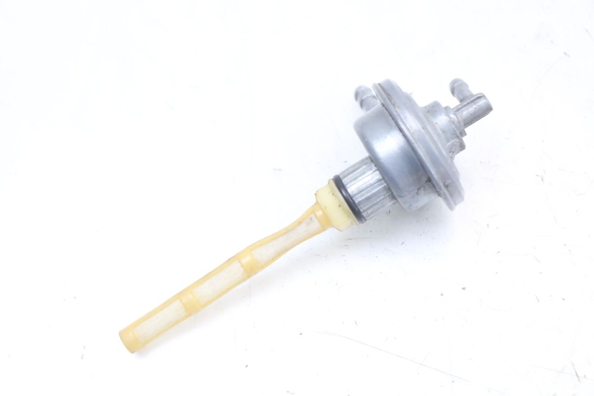 photo de FUEL TANK VALVE PIAGGIO TYPHOON 50 (2000 - 2009) - Zoom on usage condition