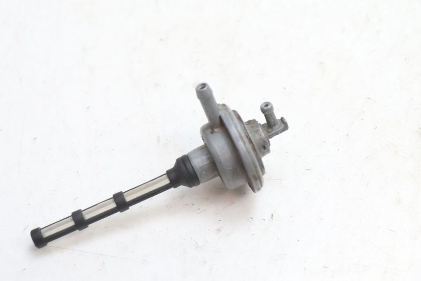 photo de FUEL TANK VALVE PIAGGIO TYPHOON 50 (2000 - 2009) - Main view