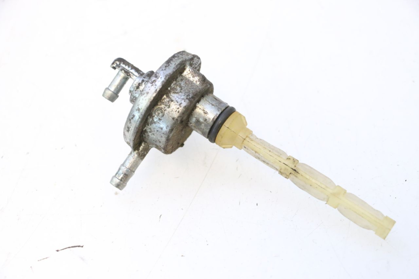 photo de FUEL TANK VALVE PIAGGIO TYPHOON 50 (2000 - 2009) - Main view