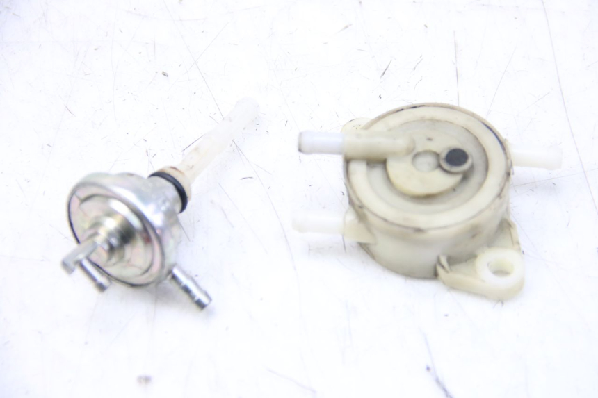 photo de FUEL TANK VENT PIAGGIO VESPA GRANTURISMO 125 (2003 - 2007) - Main view