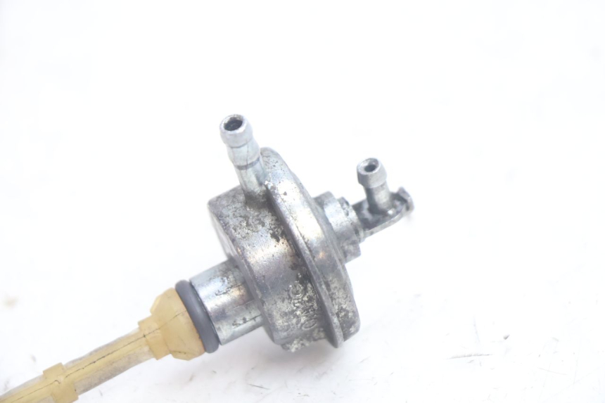 photo de FUEL TANK VALVE PEUGEOT VIVACITY 100 (1999 - 2008) - Component detail
