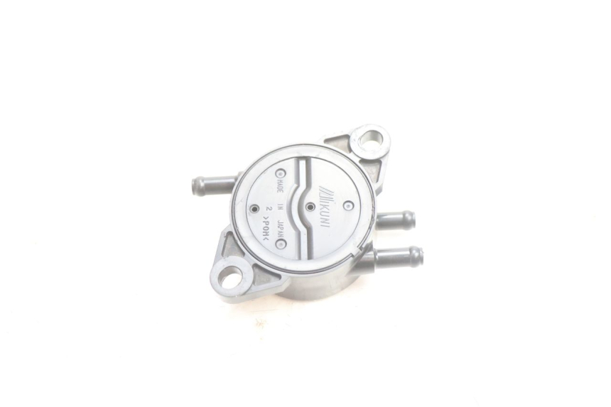 photo de FUEL TANK VALVE PIAGGIO X8 STREET 125 (2006 - 2007) - Alternative perspective