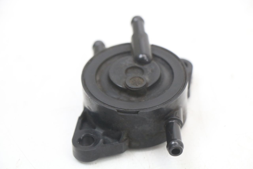 photo de FUEL TANK VENT PIAGGIO X8 125 (2004 - 2007) - Alternative perspective