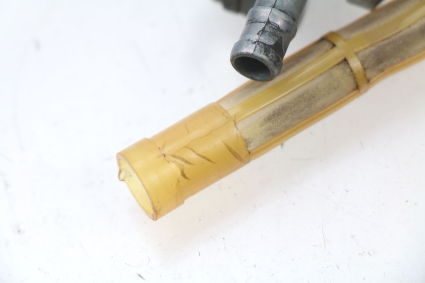 photo de FUEL TANK VALVE HONDA XLV TRANSALP 650 (2005 - 2007) - Alternative perspective