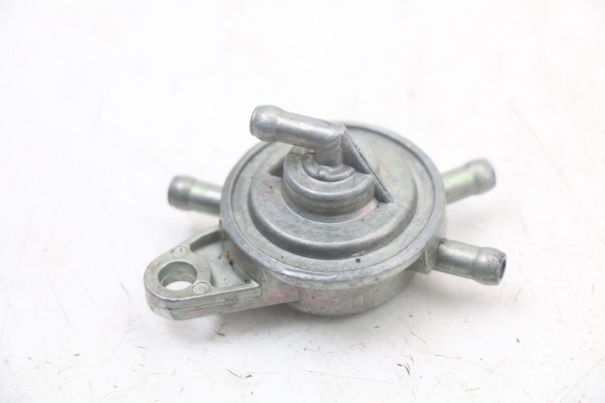 photo de FUEL TANK VALVE YAMAHA BW'S NG NEXT GENERATION 50 (1996 - 2003) - Zoom on usage condition