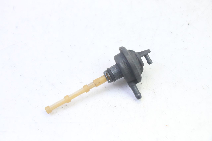 photo de FUEL TANK VENT YAMAHA YP MAJESTY 125 (2007 - 2010) - Zoom on usage condition
