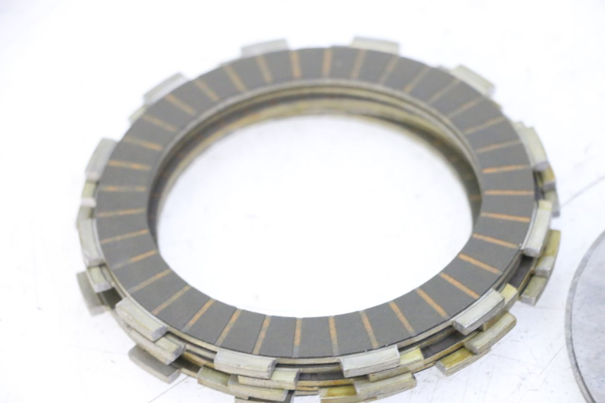 photo de CLUTCH PLATE DERBI SENDA SM DRD X-TREME 50 (2011 - 2017) - Zoom on usage condition