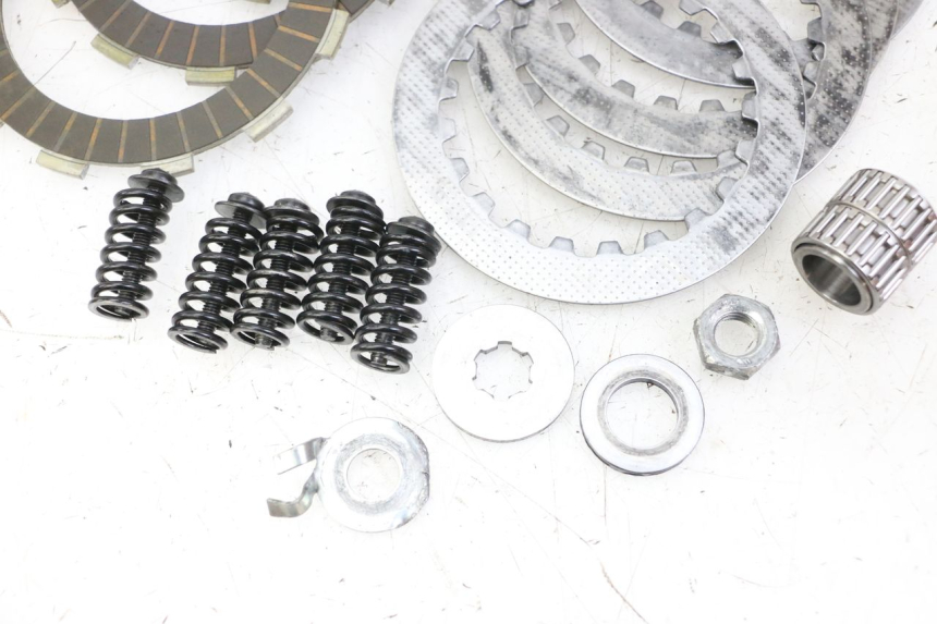 photo de CLUTCH PLATE DERBI SENDA SM DRD X-TREME 50 (2011 - 2017) - Alternative perspective