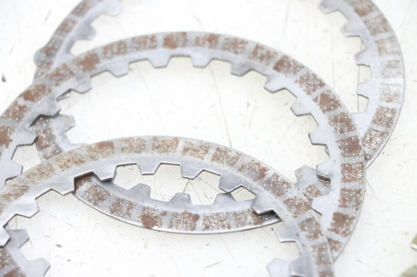 photo de CLUTCH DISC RIEJU MRT 50 (2009 - 2017) - Zoom on usage condition