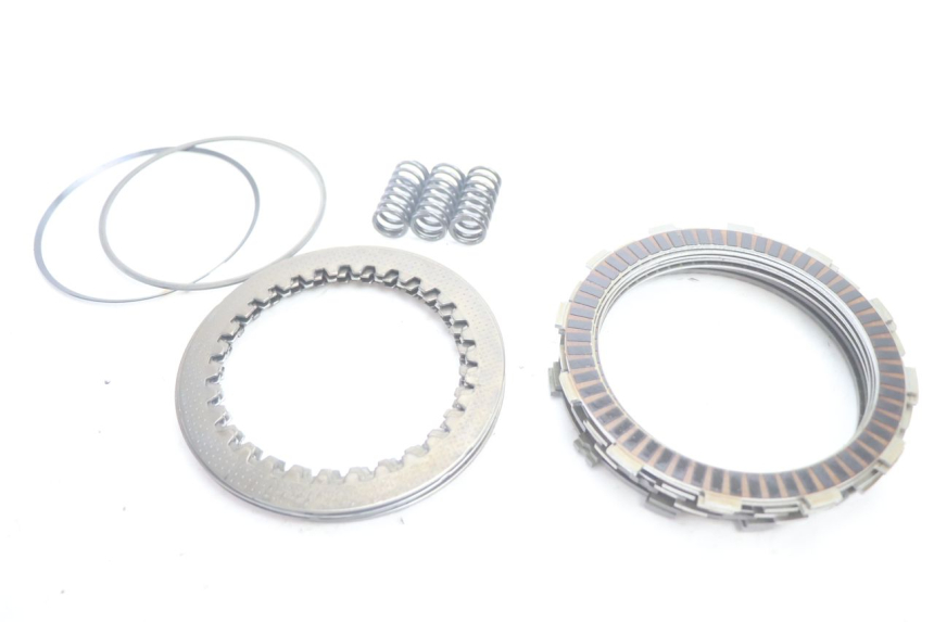 photo de CLUTCH PLATE HARLEY DAVIDSON ROAD GLIDE FLTRXSE 1920 (2018 - 2022) - Fixing points details