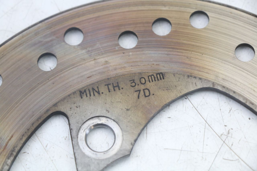 photo de REAR BRAKE DISC YAMAHA AEROX 2T 50 (2013 - 2017) - Technical close-up