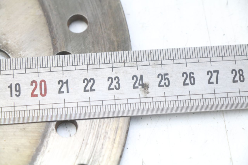 photo de REAR BRAKE DISC HONDA FORZA 125 (2015 - 2016) - Alternative perspective