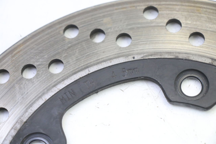 photo de REAR BRAKE DISC SUZUKI GSR 750 (2011 - 2017) - Technical close-up