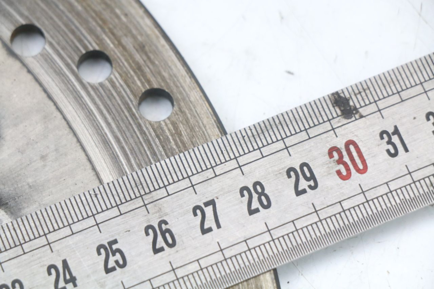 photo de REAR BRAKE DISC MOTO GUZZI NORGE 8V GT 1200 (2011 - 2016) - Zoom on usage condition