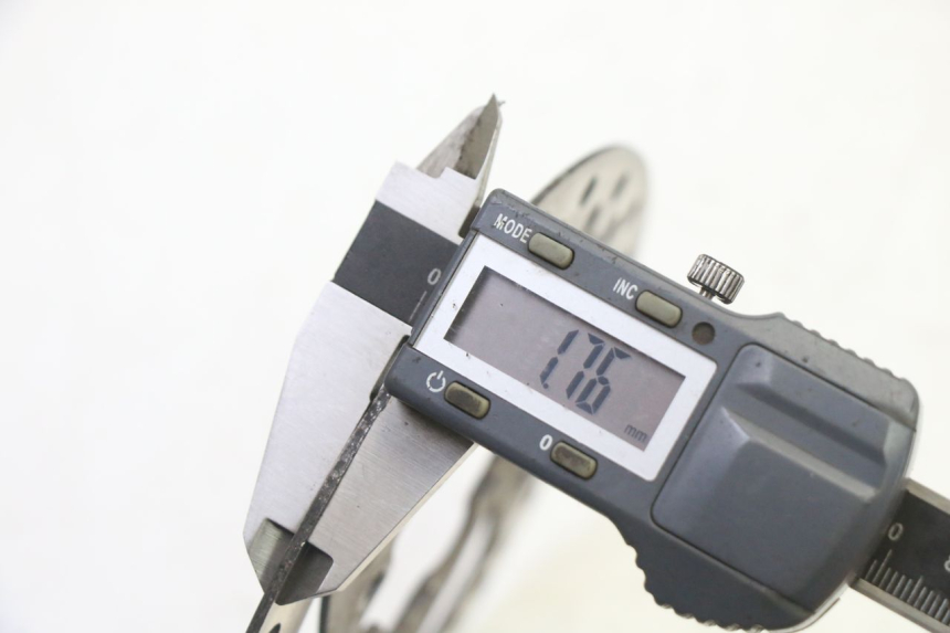 photo de REAR BRAKE DISC HERO S10 1 - Technical close-up