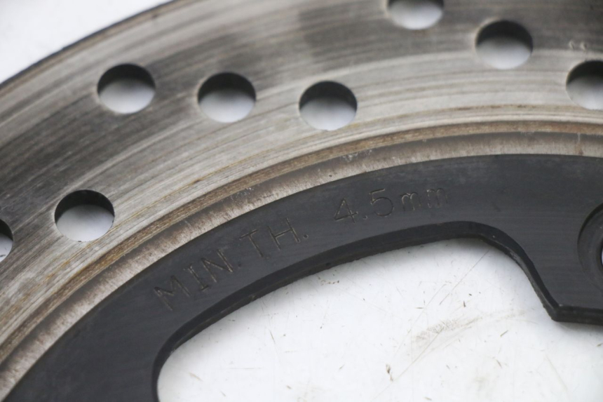 photo de REAR BRAKE DISC SUZUKI GSX F GSXF 650 (2007 - 2015) - Technical close-up