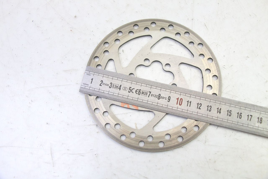 photo de REAR BRAKE DISC DUALTRON VICTOR LIMITED 1 - Zoom on usage condition