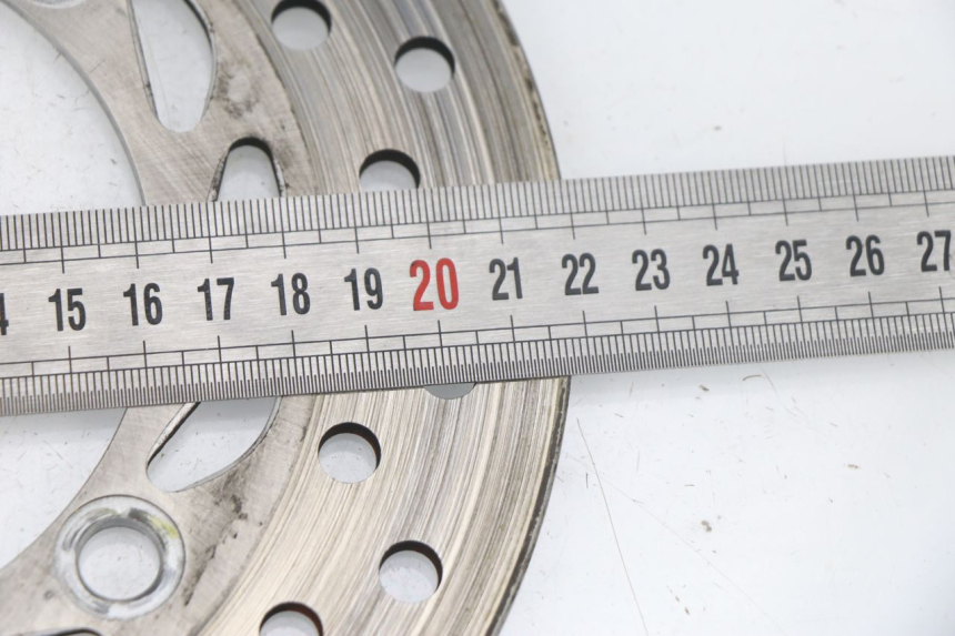 photo de REAR BRAKE DISC HONDA XLV VARADERO 125 (2000 - 2006) - Zoom on usage condition