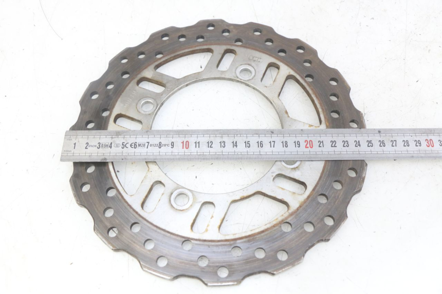 photo de REAR BRAKE DISC KAWASAKI Z 750 (2007 - 2013) - Zoom on usage condition