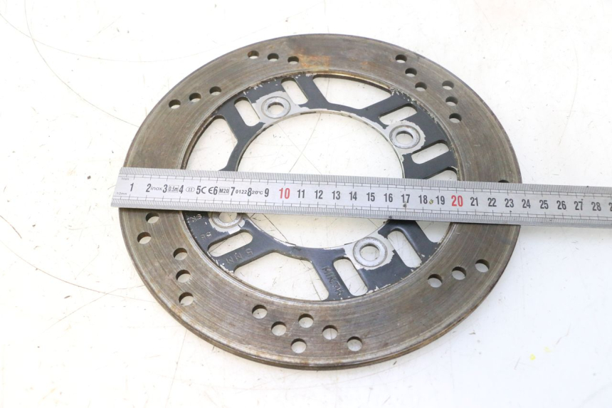 photo de REAR BRAKE DISC KAWASAKI ZZR 600 (1995 - 2004) - Zoom on usage condition