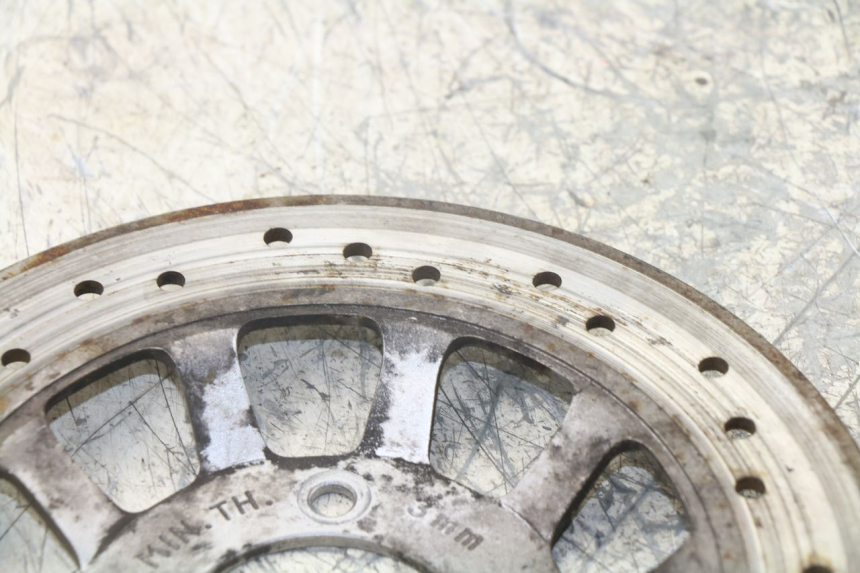 photo de FRONT BRAKE DISC JONWAY AZTRAL 125 (2008 - 2017) - Technical close-up