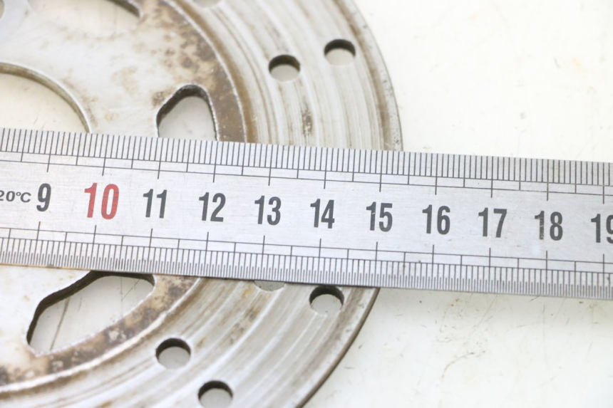 photo de FRONT BRAKE DISC MBK BOOSTER SPIRIT 50 (1996 - 1999) - Zoom on usage condition