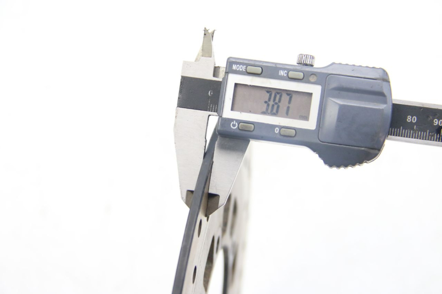 photo de FRONT BRAKE DISC YAMAHA BW'S BWS 125 (2010 - 2013) - Zoom on usage condition