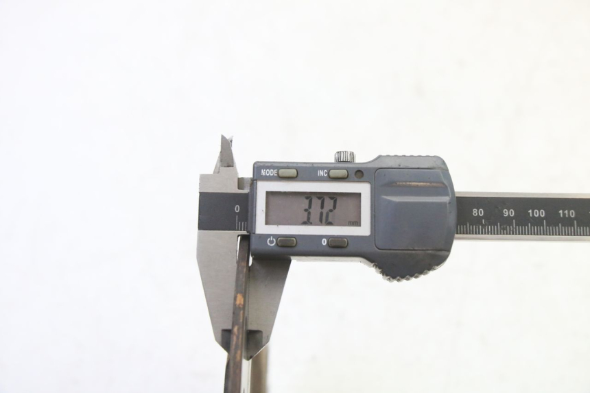 photo de FRONT BRAKE DISC YAMAHA BW'S 100 (1999 - 2002) - Technical close-up