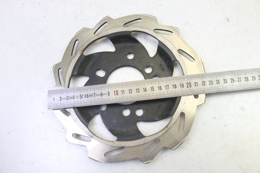 photo de FRONT BRAKE DISC SYM CROX 4T 50 (2016 - 2023) - Zoom on usage condition