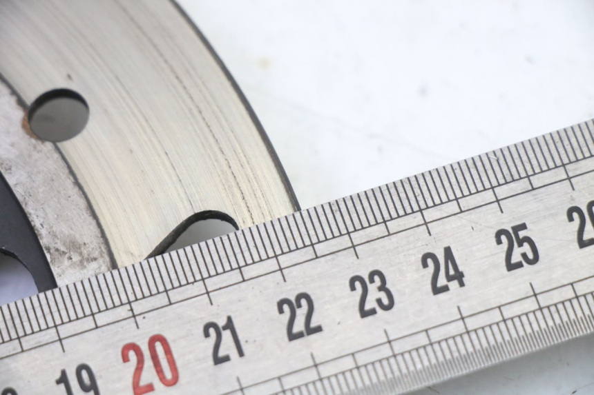 photo de FRONT BRAKE DISC SYM FIDDLE 3 III 50 (2014 - 2020) - Alternative perspective