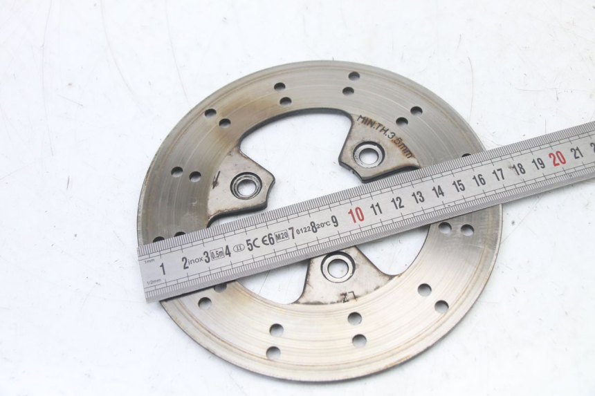 photo de FRONT BRAKE DISC PEUGEOT KISBEE 2T 50 (2010 - 2017) - Zoom on usage condition