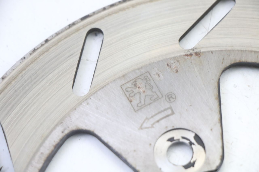 photo de FRONT BRAKE DISC PEUGEOT VIVACITY 125 (2010 - 2017) - Technical close-up