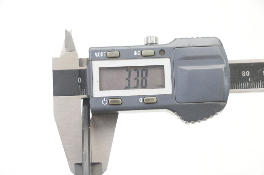 photo de FRONT BRAKE DISC PEUGEOT VIVACITY 125 (2010 - 2017) - Fixing points details