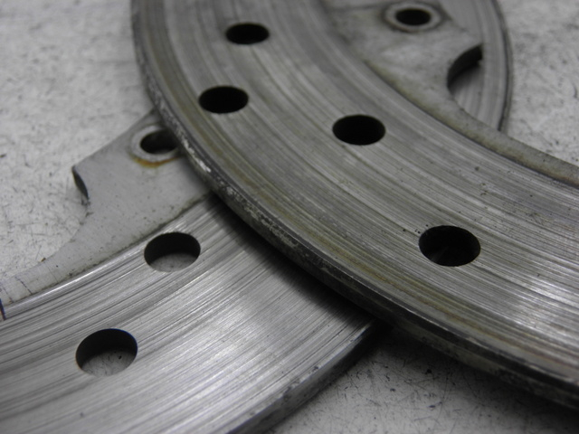 photo de FRONT BRAKE DISC PIAGGIO X9 250 (2000 - 2002) - Component detail