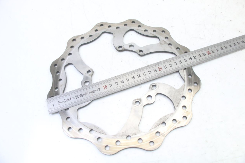 photo de FRONT BRAKE DISC SMALL MX THUNDER 250 - Zoom on usage condition