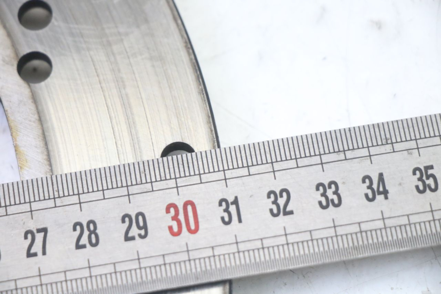 photo de FRONT BRAKE DISC TRIUMPH SPRINT 900 (1995 - 1998) - Alternative perspective